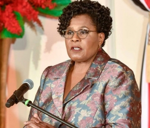 T&T | Persad-Bissessar's attempt to impeach T&T President Fails