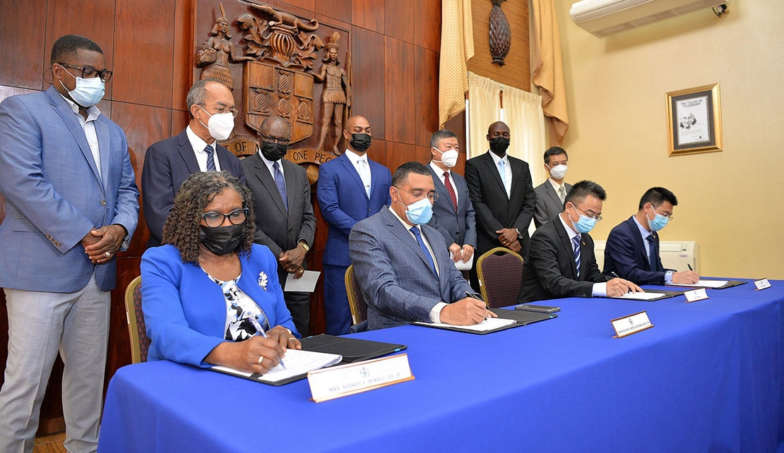 JAMAICA | Contract signed for Montego Bay Perimeter Road Project