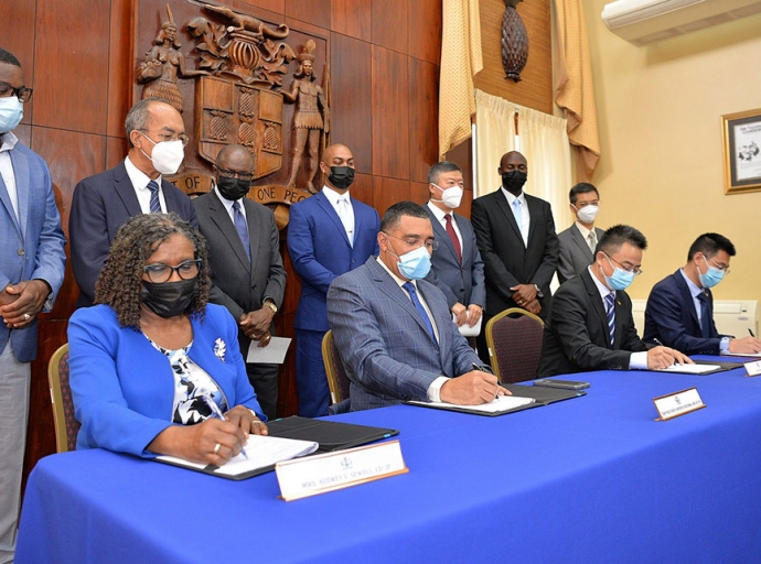 JAMAICA | Contract signed for Montego Bay Perimeter Road Project