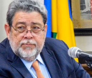 SVG | COVAX penalizes St.Vincent for sending vaccines to Trinidad