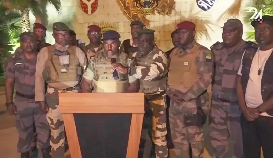 AFRICA | Gabon Military seize power in a Coup this morning, People jubilant !