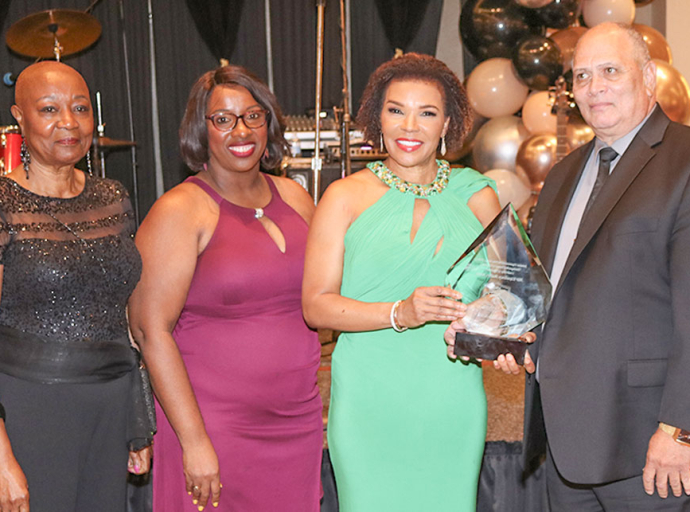 DIASPORA | Jamaica’s US Ambassador Cops Visionary Leadership Award, Pitches Youth Mentorship to Jamaicans in New Jersey.