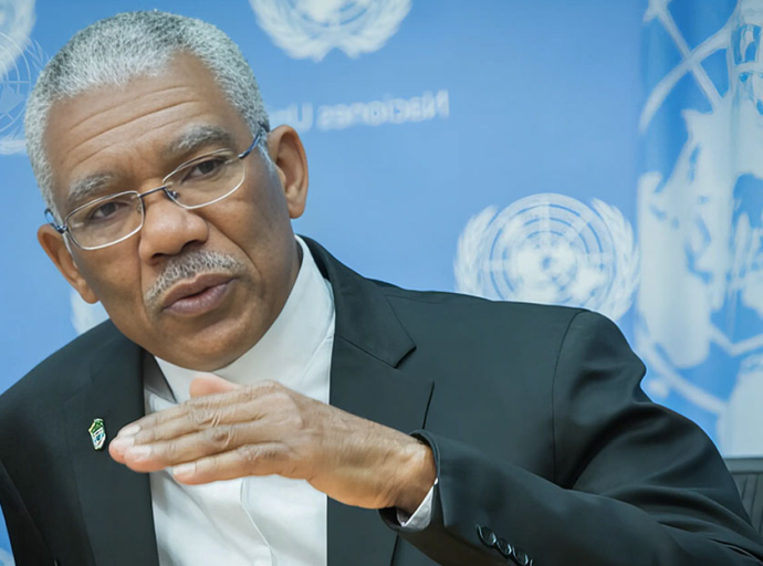 GUYANA |  Keep all eyes Peeled on Miraflores Palace in Venezuela says David Granger