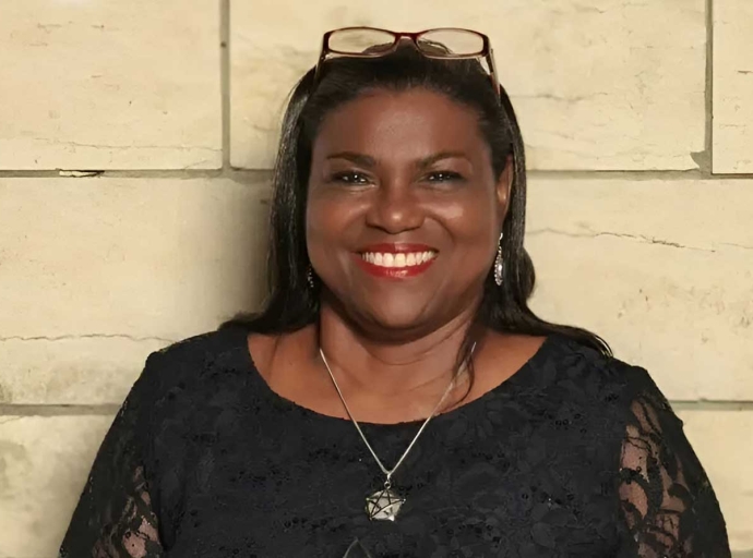 ANTIGUA | Return to Sender ! Why Should We Foot these Legal Bills?