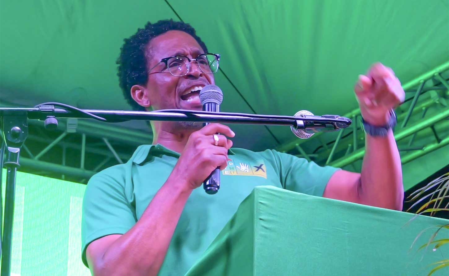 Dr. Terrence Campbell, Addressing a massive crowd in Berbice