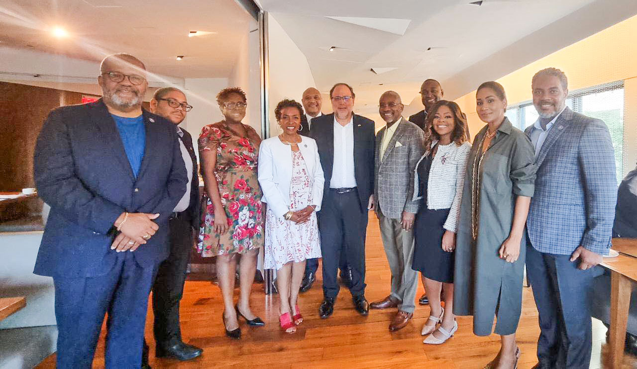 PNP President Mark Golding flanked by Congressional Representatives Yvette Clarke and Gregory Meeks who represents New York's fifth Congressional District and is Chair of the powerful House Foreign Affairs Committee along with members of the Congressional Black Caucus and members of the delegation.