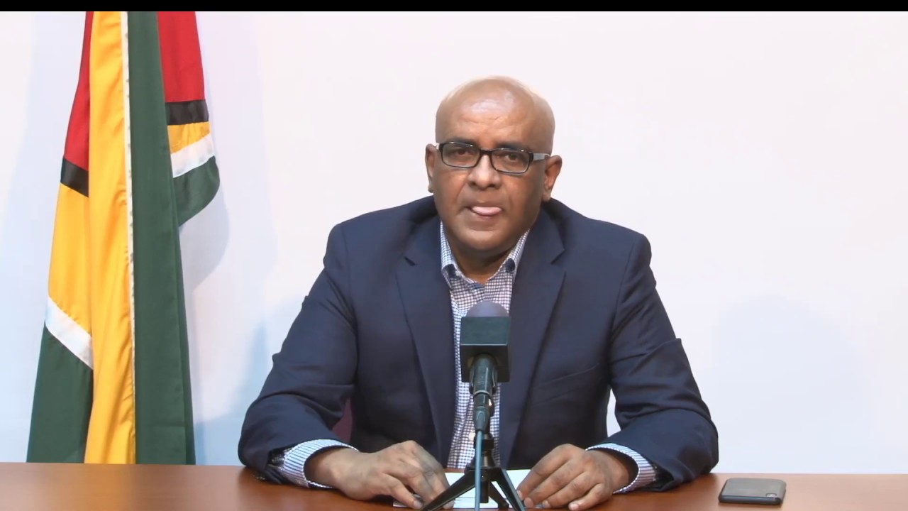 Vice President Bharrat Jagdeo announced that there would be no oil refinery in the Dominican Republic, at least not under the terms that Irfaan Ali signed.